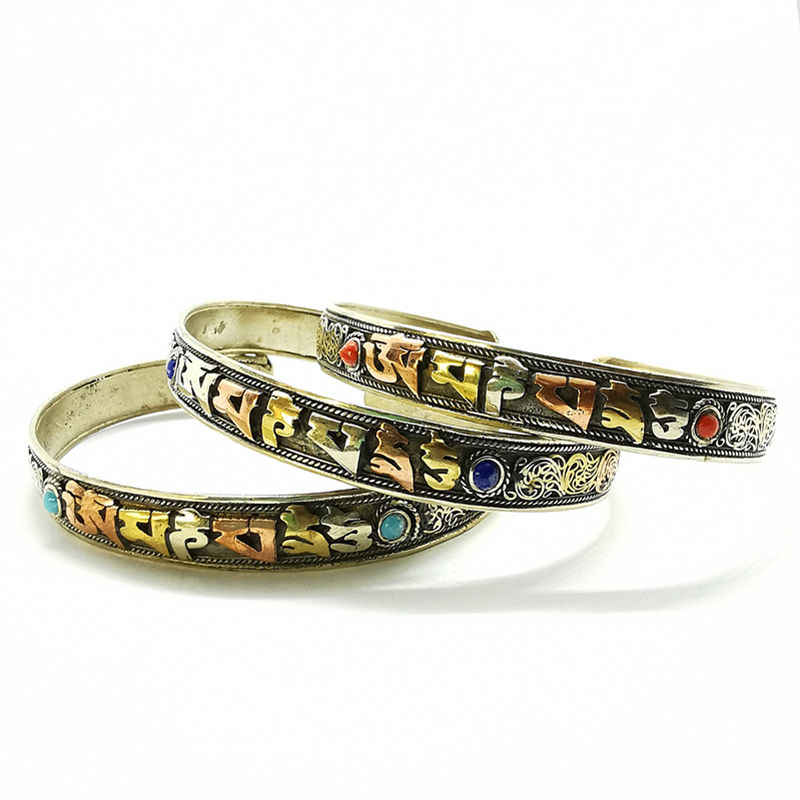 Tibety anmantrasamuetオープン手錠マンニ - Ethnic Fashion Com のレビューと価格