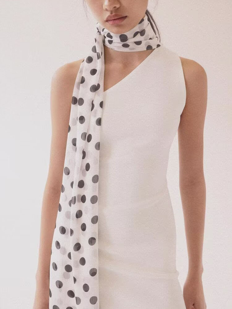 夏の新作水玉模様スカーフショルダーバードネックハンギングドレ - Ethnic Clothing & Online Fashion Store Khaadi Uk のレビューと価格